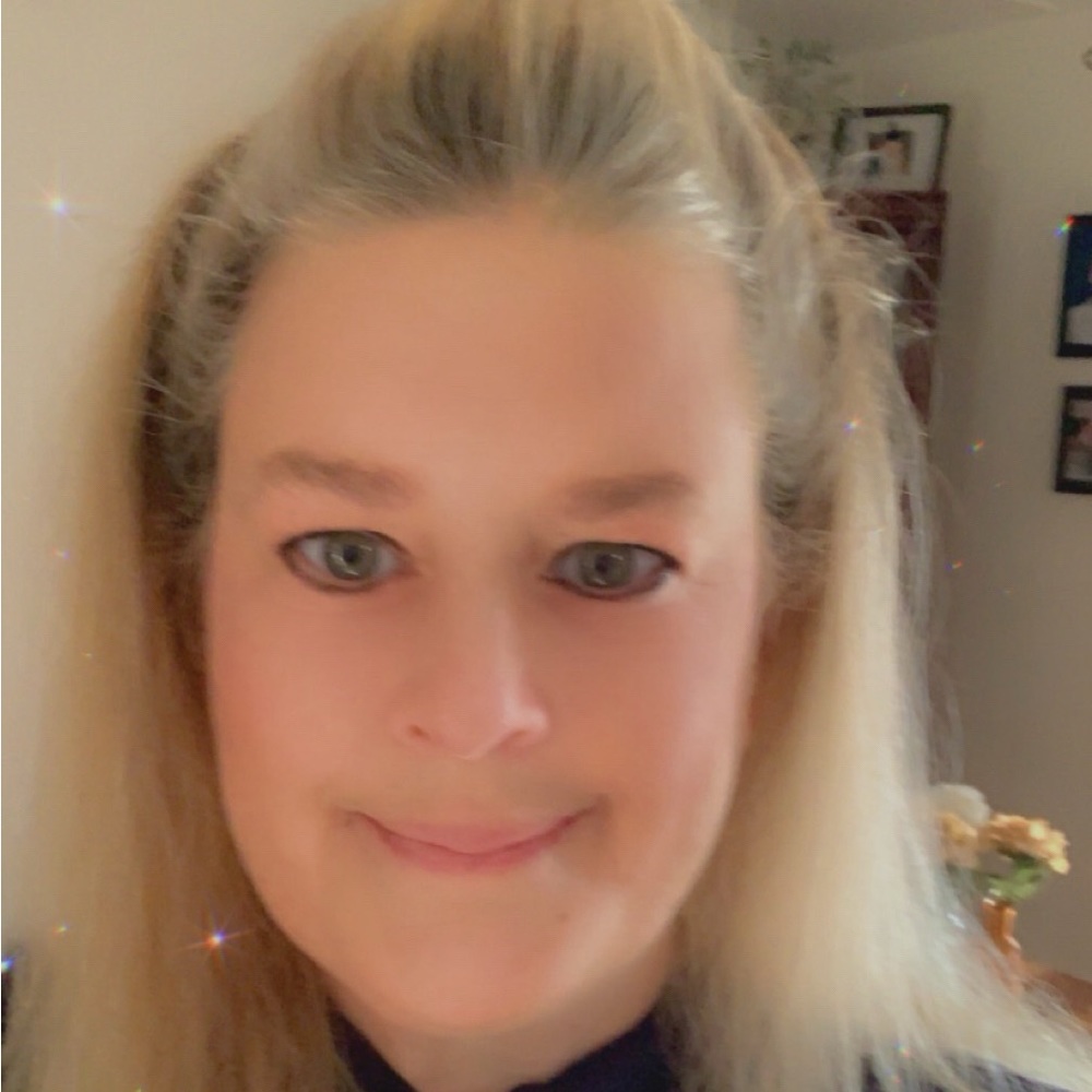 Meet your Posher, Wendy